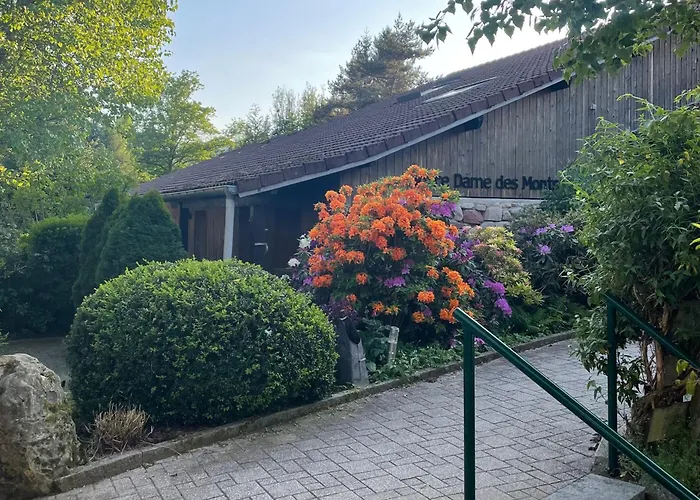 Notre Dame Des Monts