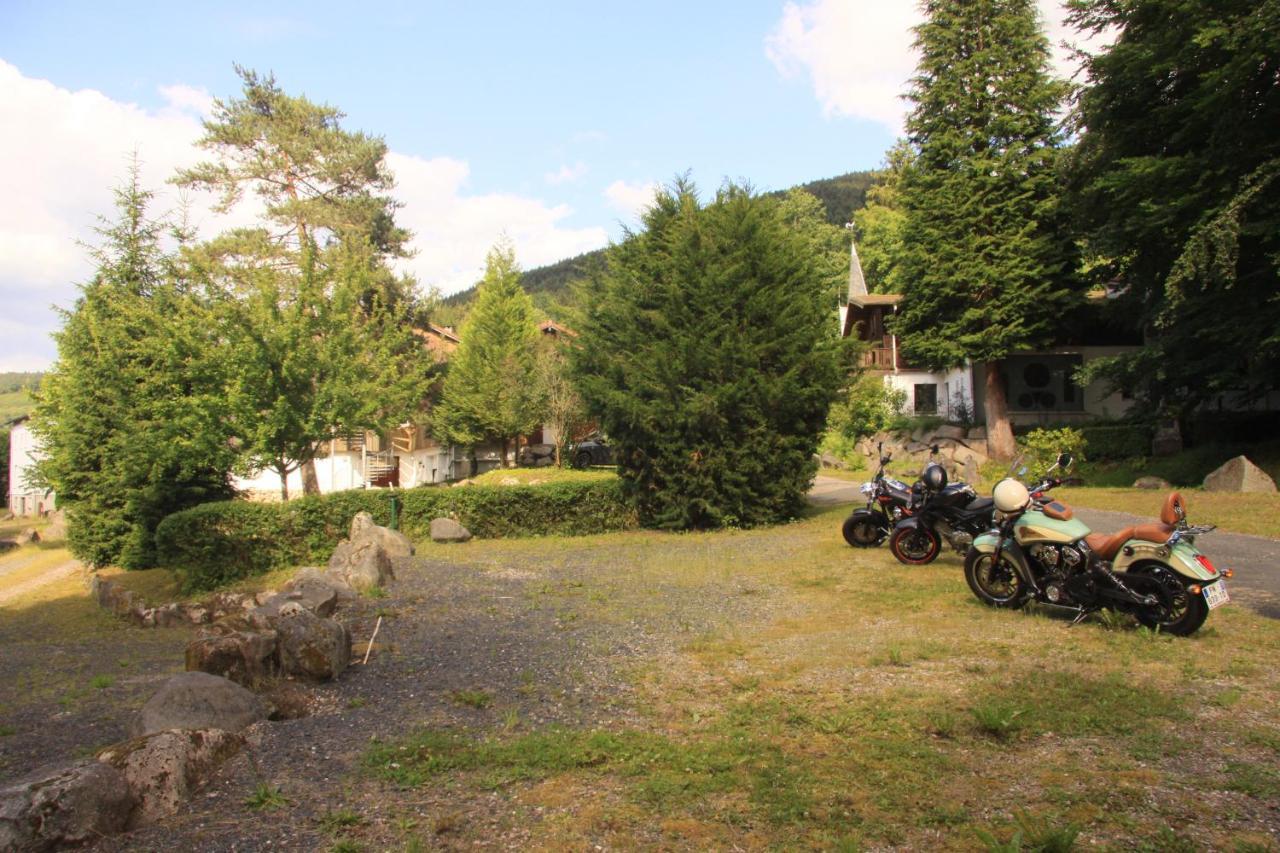 Hotel Notre Dame Des Monts